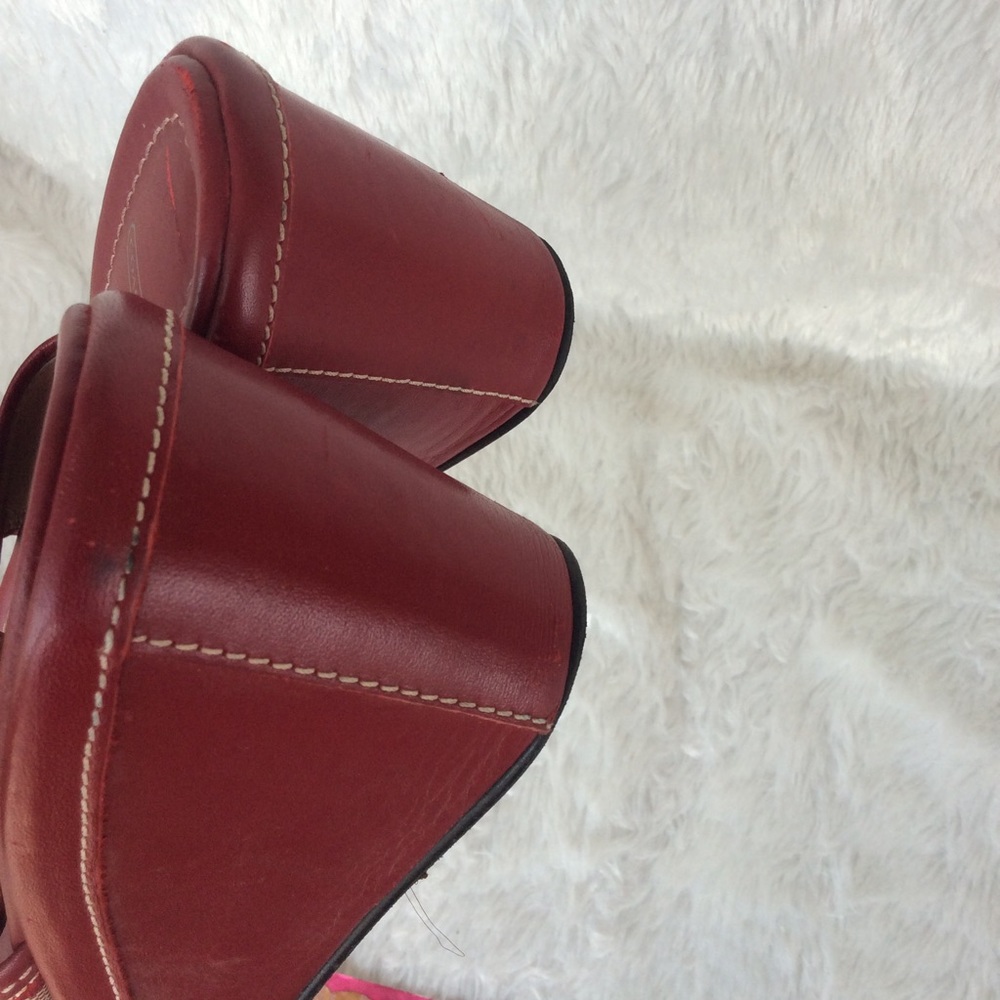 Authentic Coach Wedge size 7 - Picture 2 of 5